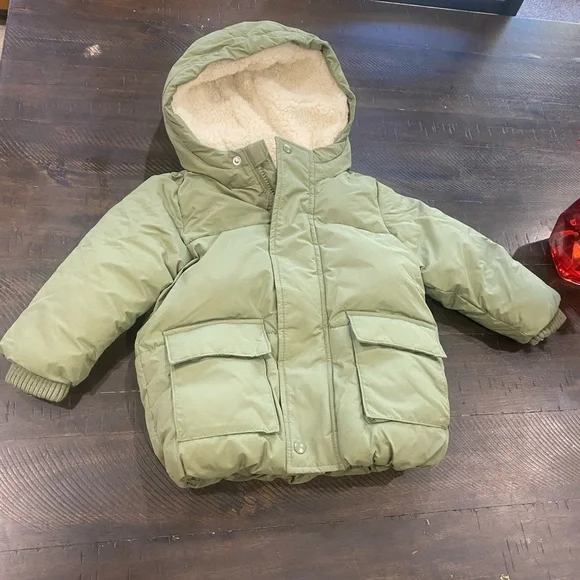 Infant winter jacket old Navy 18-24 months - Picture 1 of 1